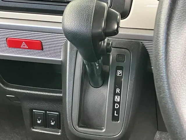 スペーシア　４ＷＤ（スズキ）の車両写真