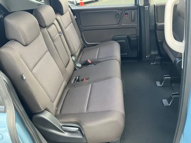 フリード(ホンダ)の車両写真