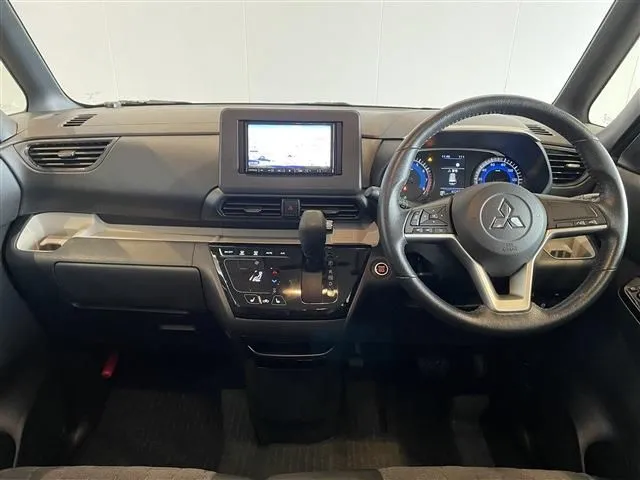 デリカ　ミニ（ミツビシ）の車両写真