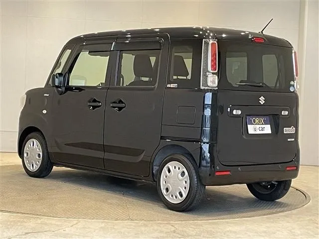 スペーシア（スズキ）の車両写真
