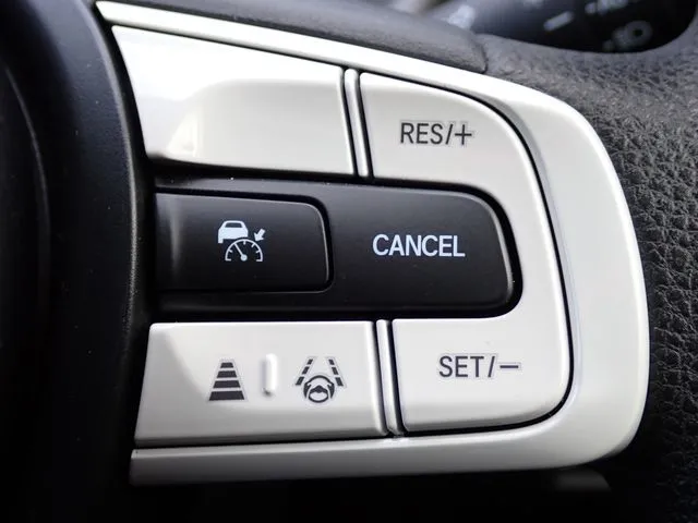 ホンダ フィット e:HEV