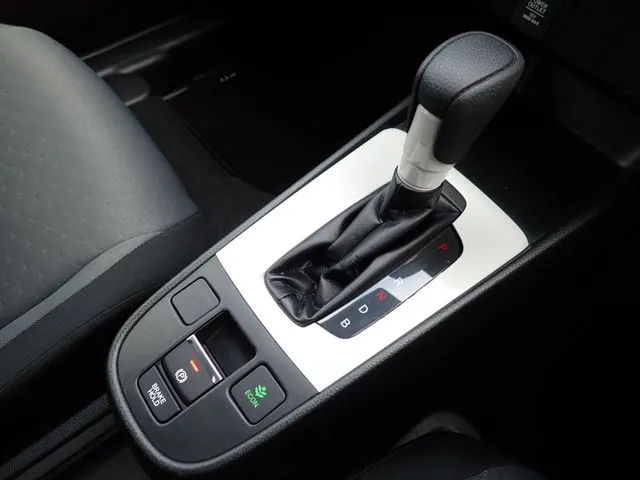 ホンダ フィット e:HEV