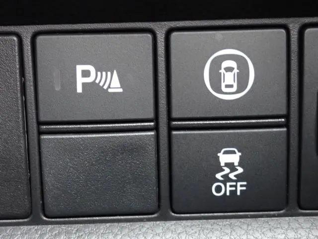 ホンダ フィット e:HEV