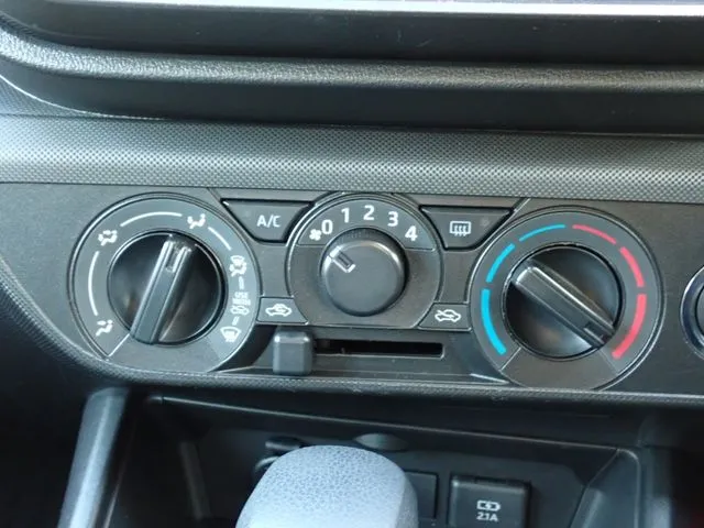 ダイハツ　ロッキー