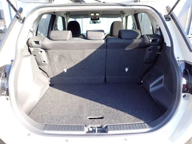 ダイハツ　ロッキー