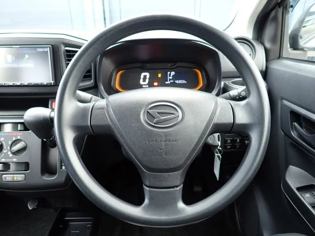 ダイハツ ミラ イース