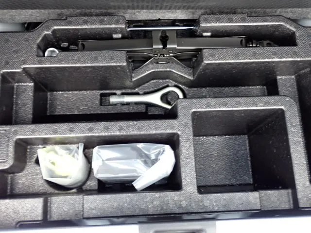 ダイハツ ミラ イース