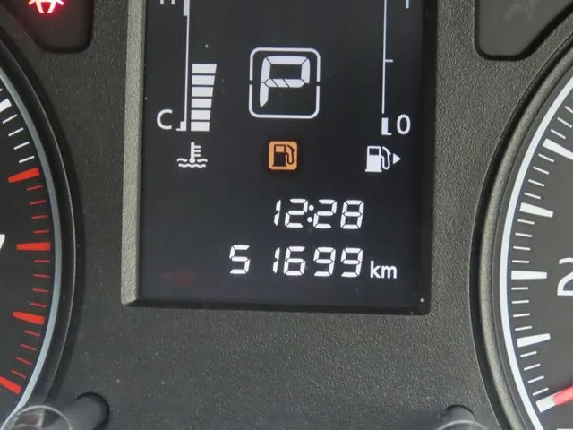 NV350キャラバン 1.2t(ニッサン)の車両写真