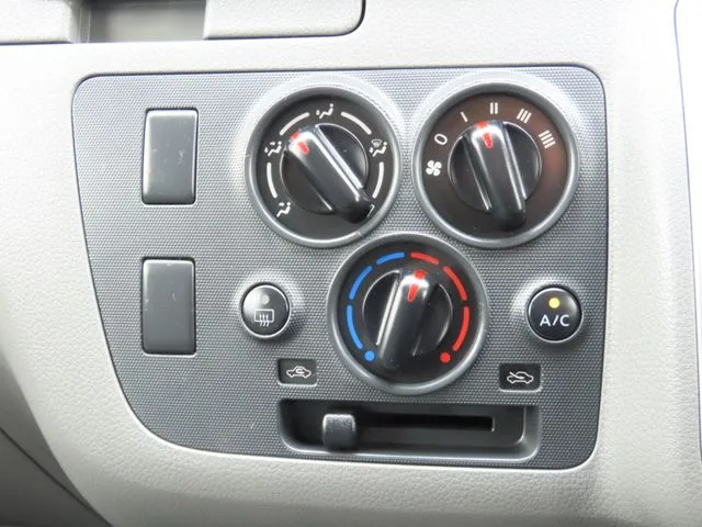 NV350キャラバン 1.2t(ニッサン)の車両写真