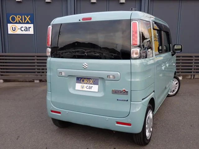 スペーシア（スズキ）の車両写真