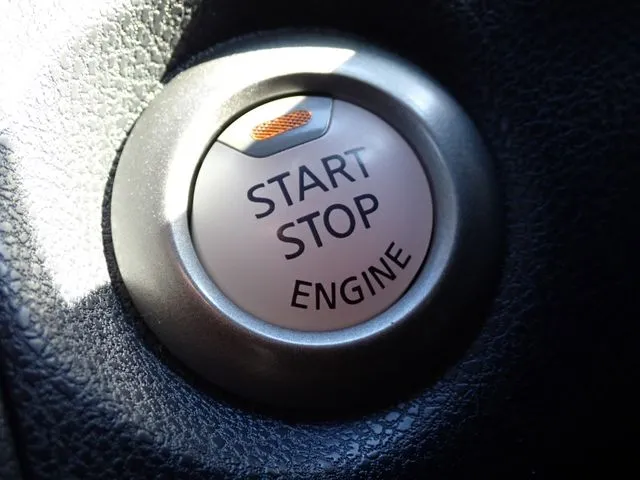 ニッサン　ノート