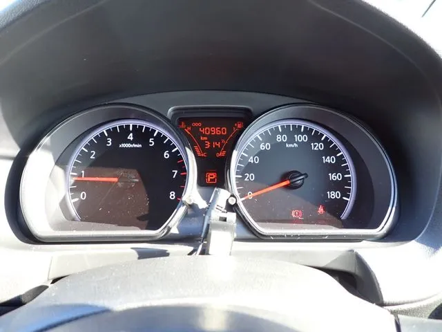 ニッサン　ノート