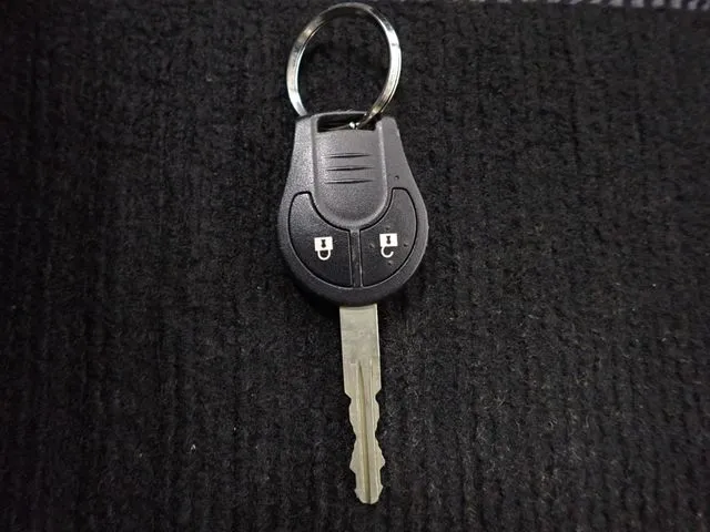 ニッサン マーチ