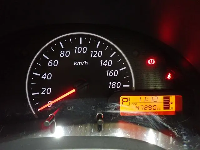 ニッサン マーチ