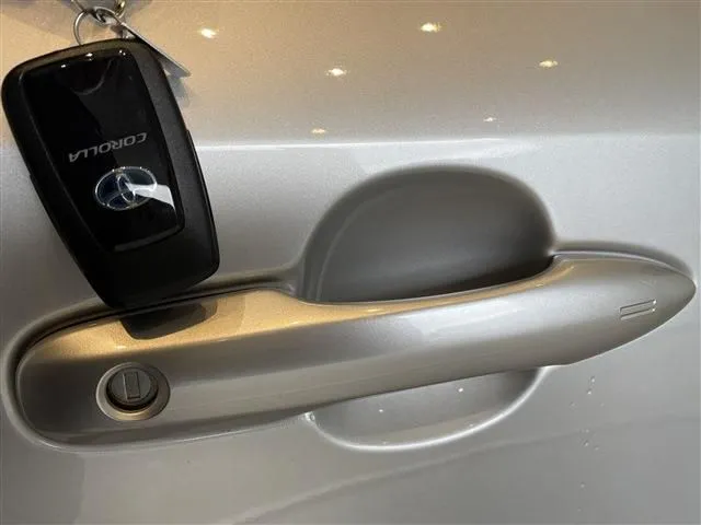 トヨタ カローラ ツーリング ハイブリッド