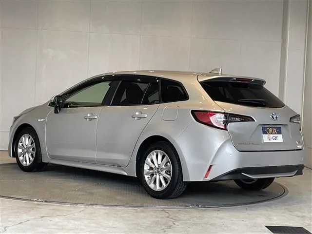 トヨタ カローラ ツーリング ハイブリッド