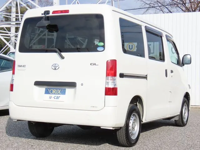 タウンエースバン　２ＷＤ（トヨタ）の車両写真