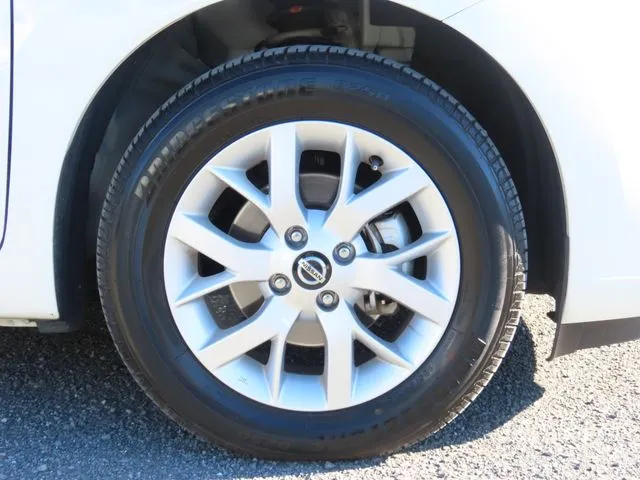 ニッサン　ノート