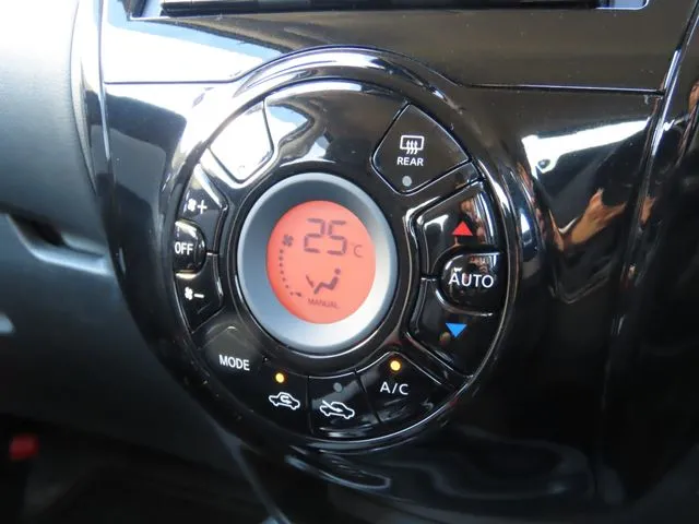 ニッサン　ノート