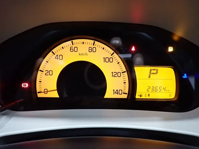 スズキ アルト 4WD