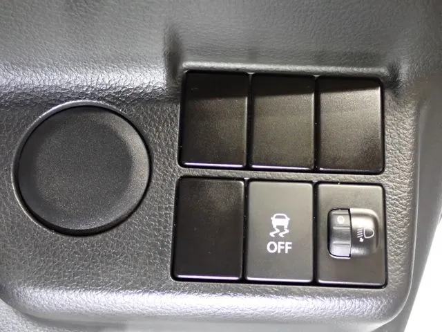 スズキ アルト 4WD