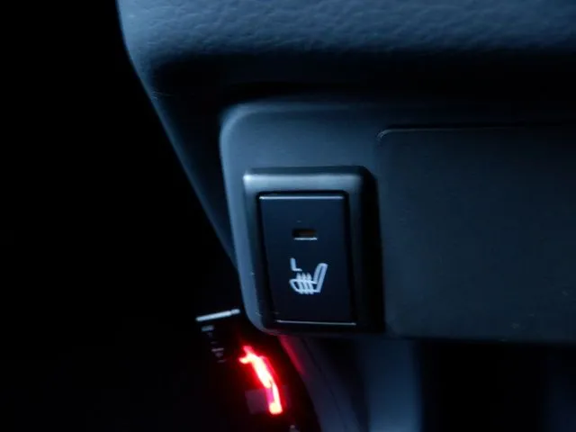 ハスラー（スズキ）の車両写真