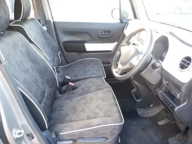 ハスラー（スズキ）の車両写真