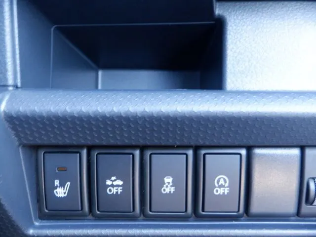 ハスラー（スズキ）の車両写真