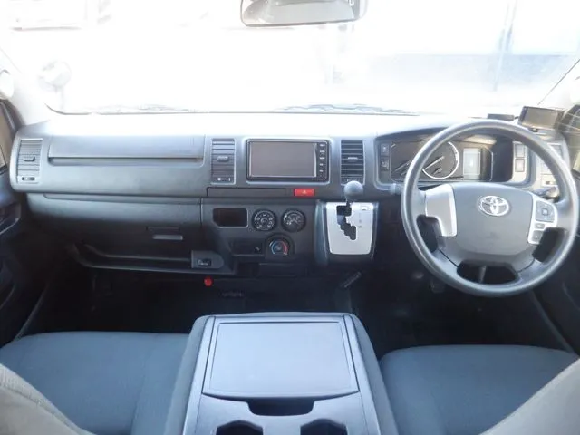 ハイエースバン　１．２５ｔ　２ＷＤ（トヨタ）の車両写真