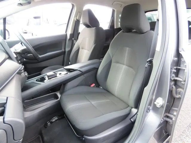 ニッサン　ノート　４ＷＤ