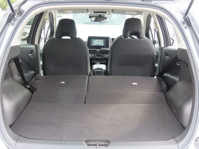 ニッサン　ノート　４ＷＤ