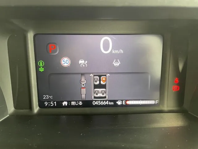 Ｎ　ＢＯＸ　カスタム（ホンダ）の車両写真