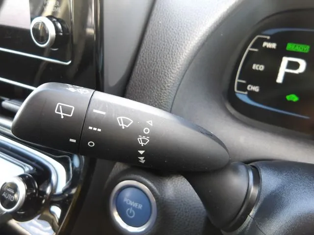 トヨタ　アクア