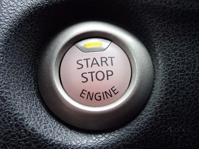 ニッサン　ノート