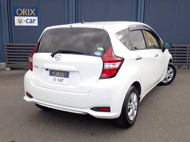 ニッサン　ノート