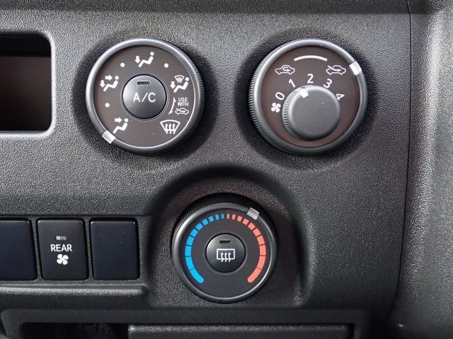 ハイエースバン　４ＷＤ（トヨタ）の車両写真