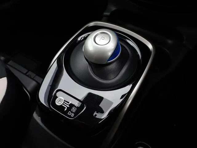 ノート（ニッサン）の車両写真