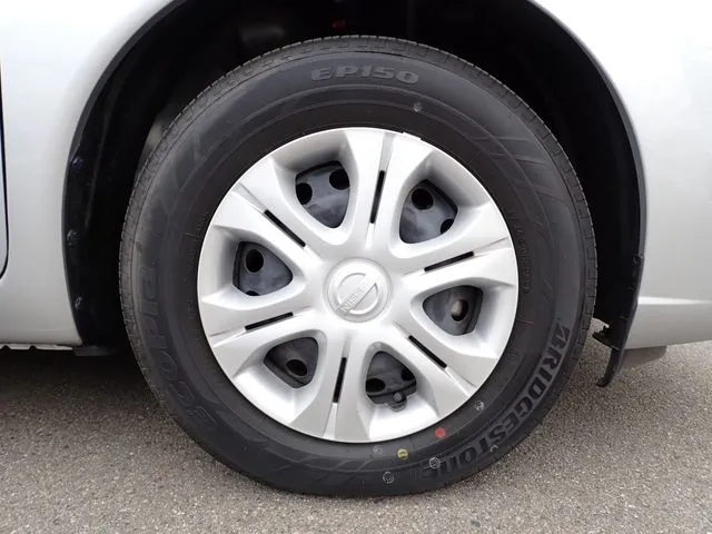 ノート（ニッサン）の車両写真