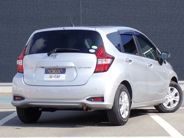 ノート（ニッサン）の車両写真