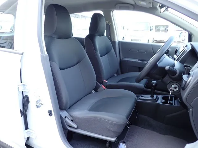 ＮＶ１５０　ＡＤ　２ＷＤ（ニッサン）の車両写真