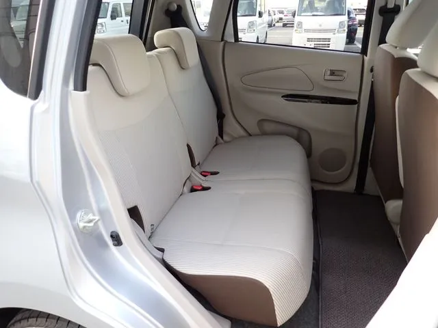 デイズ（ニッサン）の車両写真