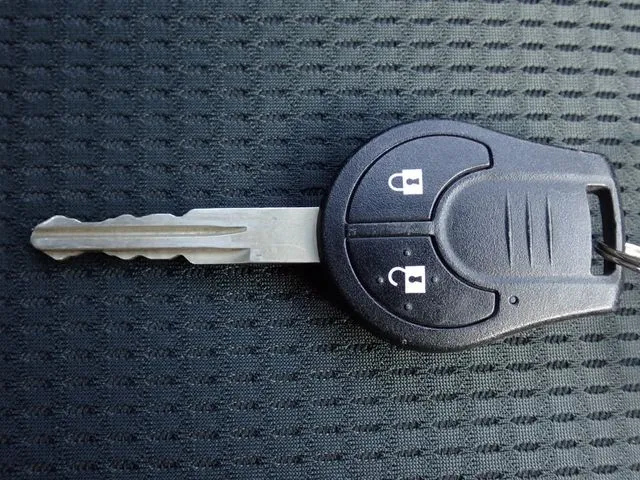 ニッサン NV150 AD 2WD