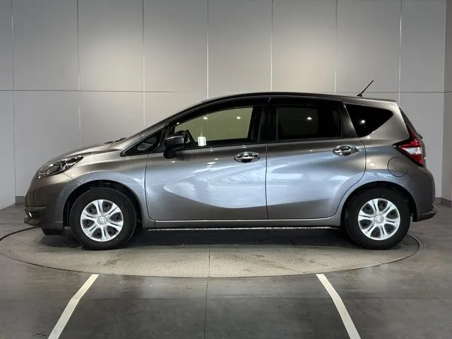 ニッサン ノート