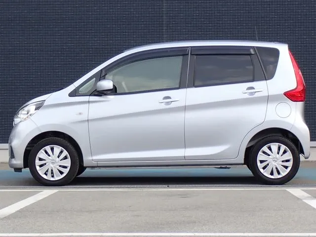 デイズ 4WD(ニッサン)の車両写真