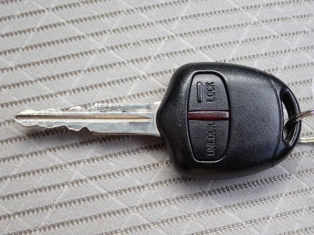 デイズ 4WD(ニッサン)の車両写真