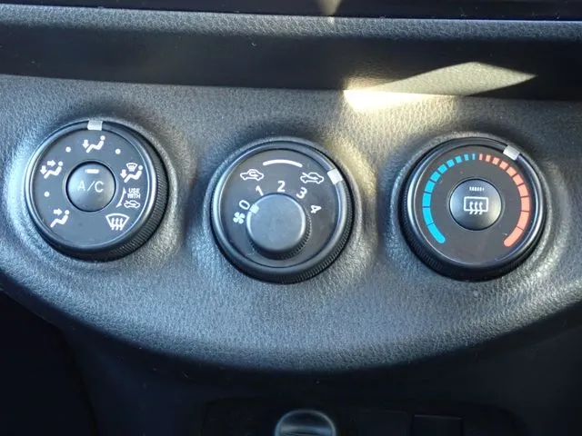 トヨタ ヴィッツ