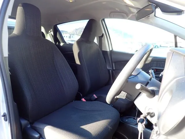 トヨタ ヴィッツ