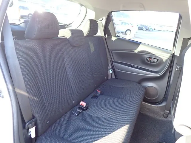 トヨタ ヴィッツ