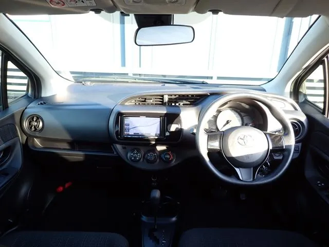 トヨタ ヴィッツ