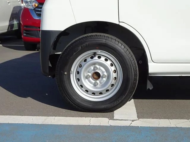 ダイハツ ハイゼットカーゴ